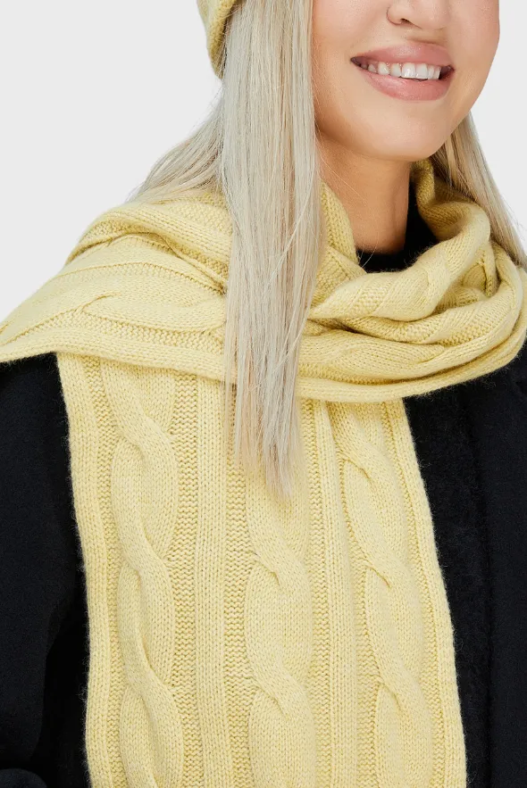 Cable-Knit Unisex Cashmere Scarves