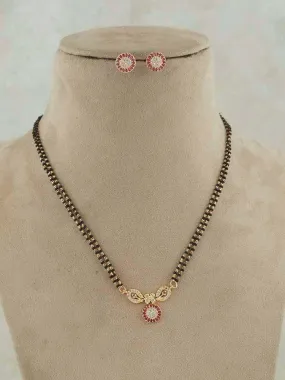 Castel Pendant Mangalsutra Set