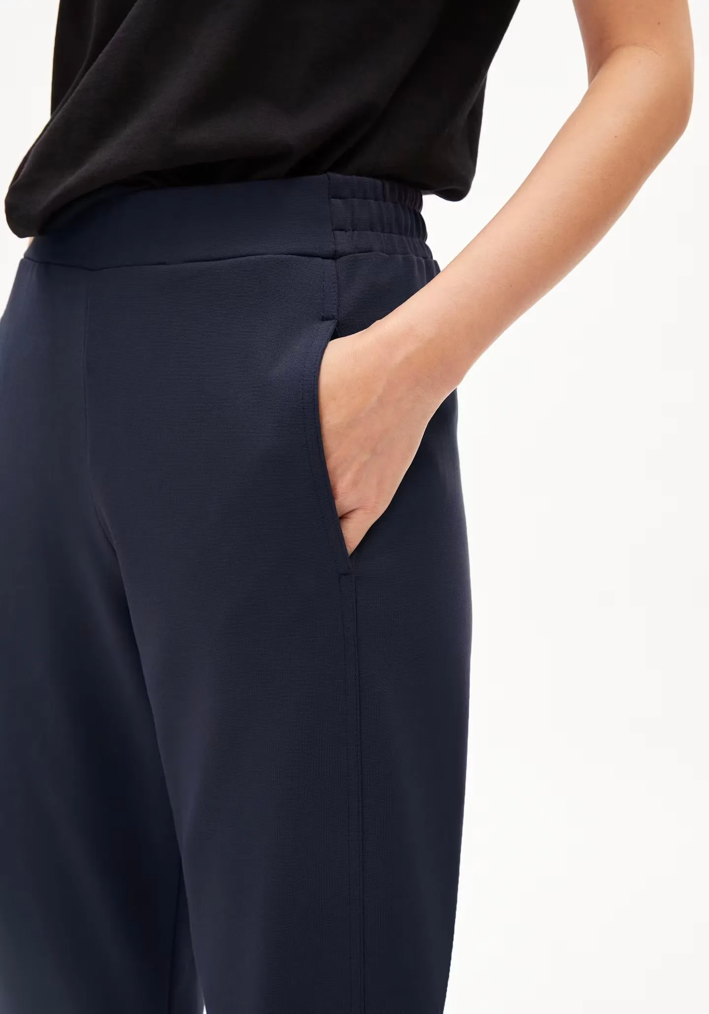 Magdaalena Jersey Pants in Dynamo Blue